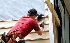 Best Siding Removal and Disposal  in Bloomfield, IN